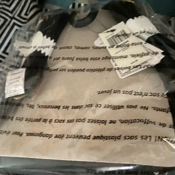 How the Grinch Stole Christmas Mini Backpack Loungefly - Picture 7 of 8